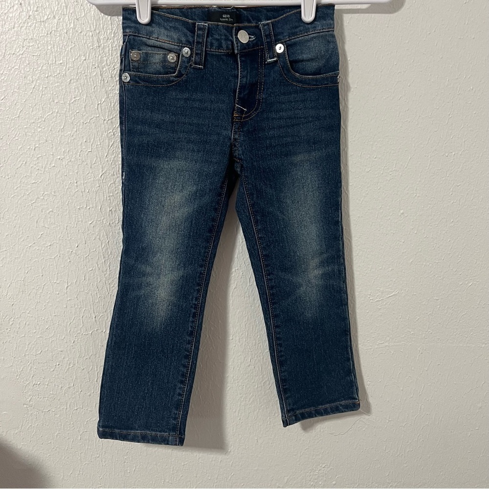 True Religion“Geno Relaxed Slim” Size 4 Kids Denim Jeans NWOT Embroidered